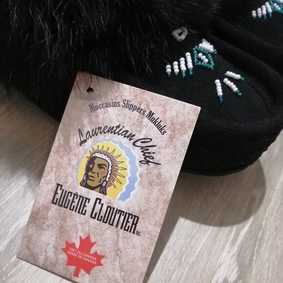 🇨🇦 Laurentian Chief Beaded Moccasin Slippers w/ Fur Trim, NIB, Made in Canada - Picture 4 of 7
